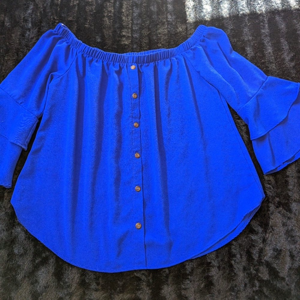 EUC Moa Moa Royal blue off the shoulder, ruffle sleeve,top size Medium